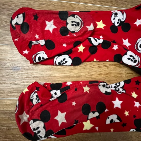Disney Mickey Mouse Onesie / Large 11/13 Adult Women’s winter cozy ferry pajamas - Picture 3 of 6